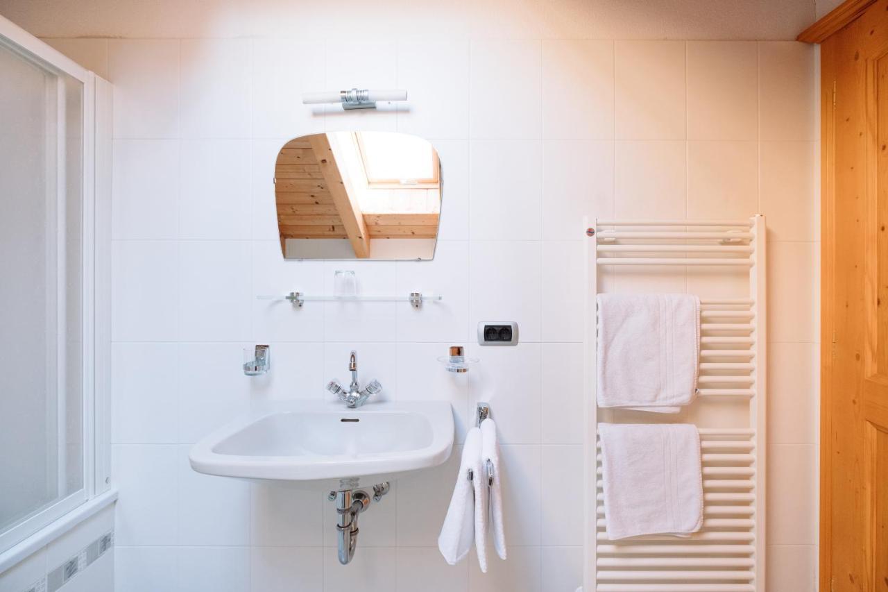 Residence Alpenrose Rasùn di Sotto エクステリア 写真