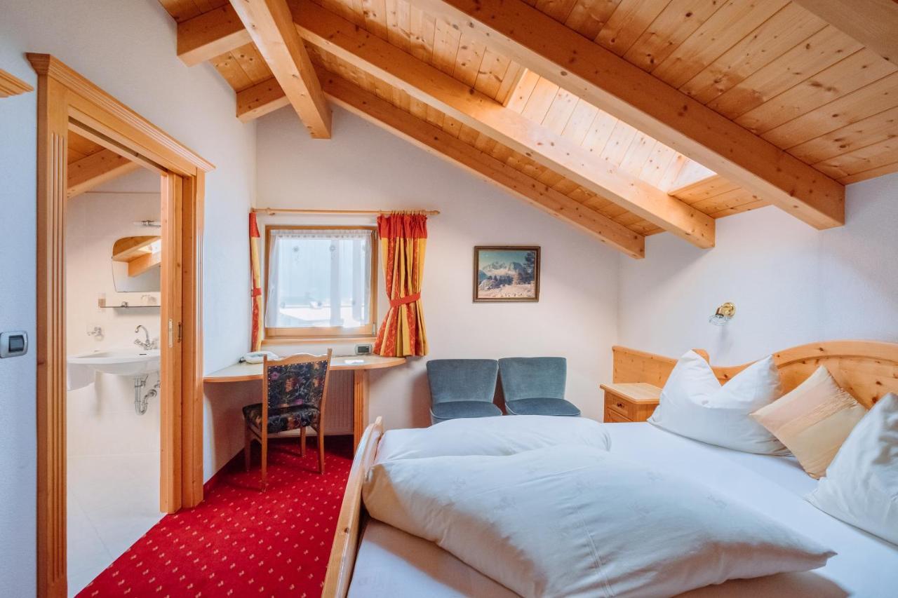 Residence Alpenrose Rasùn di Sotto エクステリア 写真