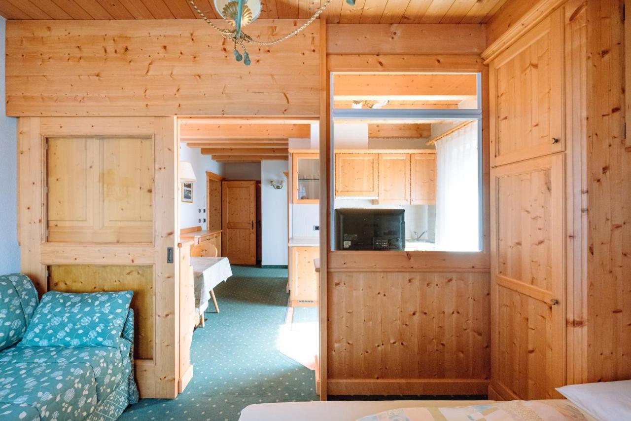 Residence Alpenrose Rasùn di Sotto エクステリア 写真