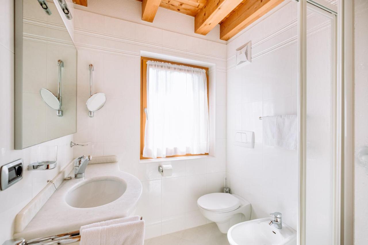 Residence Alpenrose Rasùn di Sotto エクステリア 写真