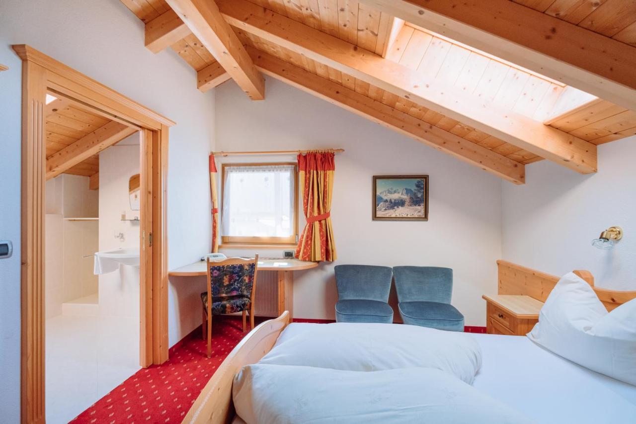 Residence Alpenrose Rasùn di Sotto エクステリア 写真