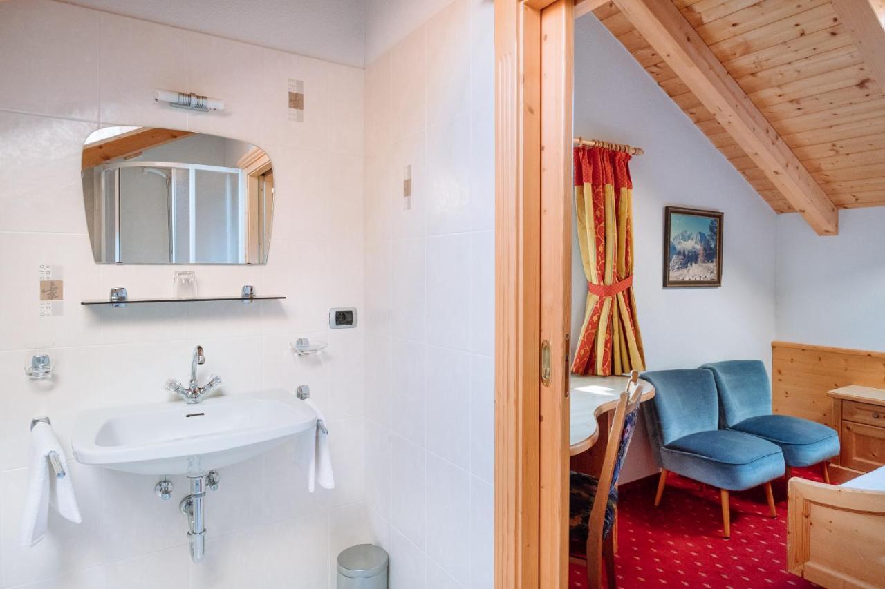Residence Alpenrose Rasùn di Sotto エクステリア 写真